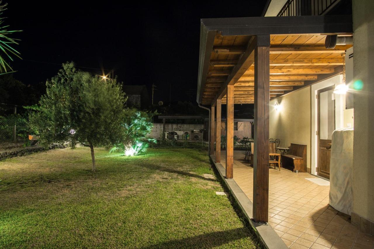 Villa Gusmano 皮耶迪蒙泰埃特内奥 外观 照片